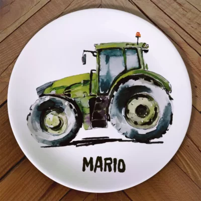 plato de porcelana con una ilustración de un bonito tractor