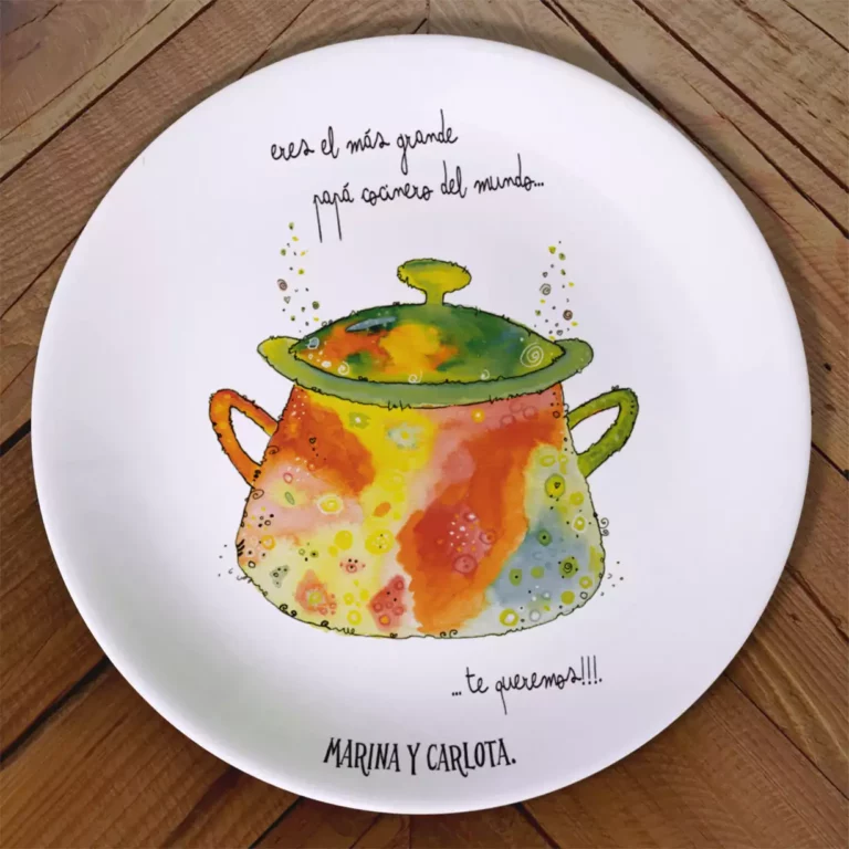 Plato personalizado con dibujo de olla y letras